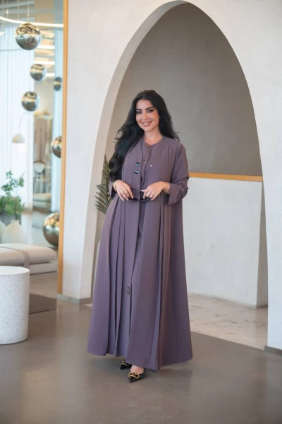 عباية بخام كريب باللون الكافيه مع كسرات C:IB324 Coffee