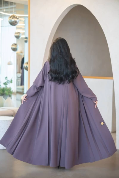 عباية بخام كريب باللون الكافيه مع كسرات C:IB324 Coffee